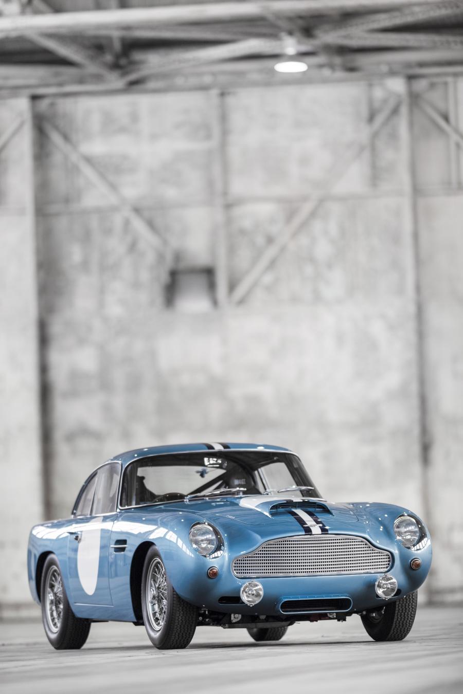  Aston Martin DB4 GT Continuation 2017 года  (UK) (фото 20 из 90)